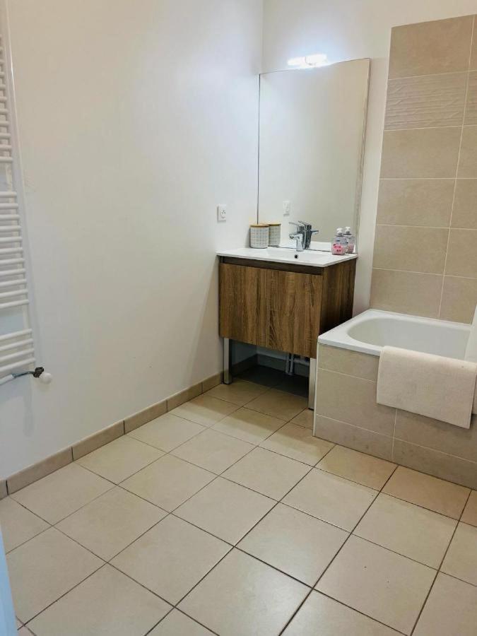 Spacieux Appart Terrasse Metro Hopital 4Pers Wifi Villejuif Εξωτερικό φωτογραφία