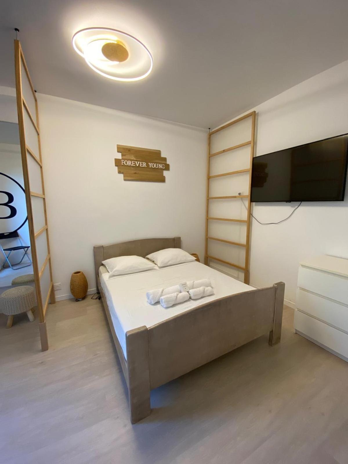 Spacieux Appart Terrasse Metro Hopital 4Pers Wifi Villejuif Εξωτερικό φωτογραφία